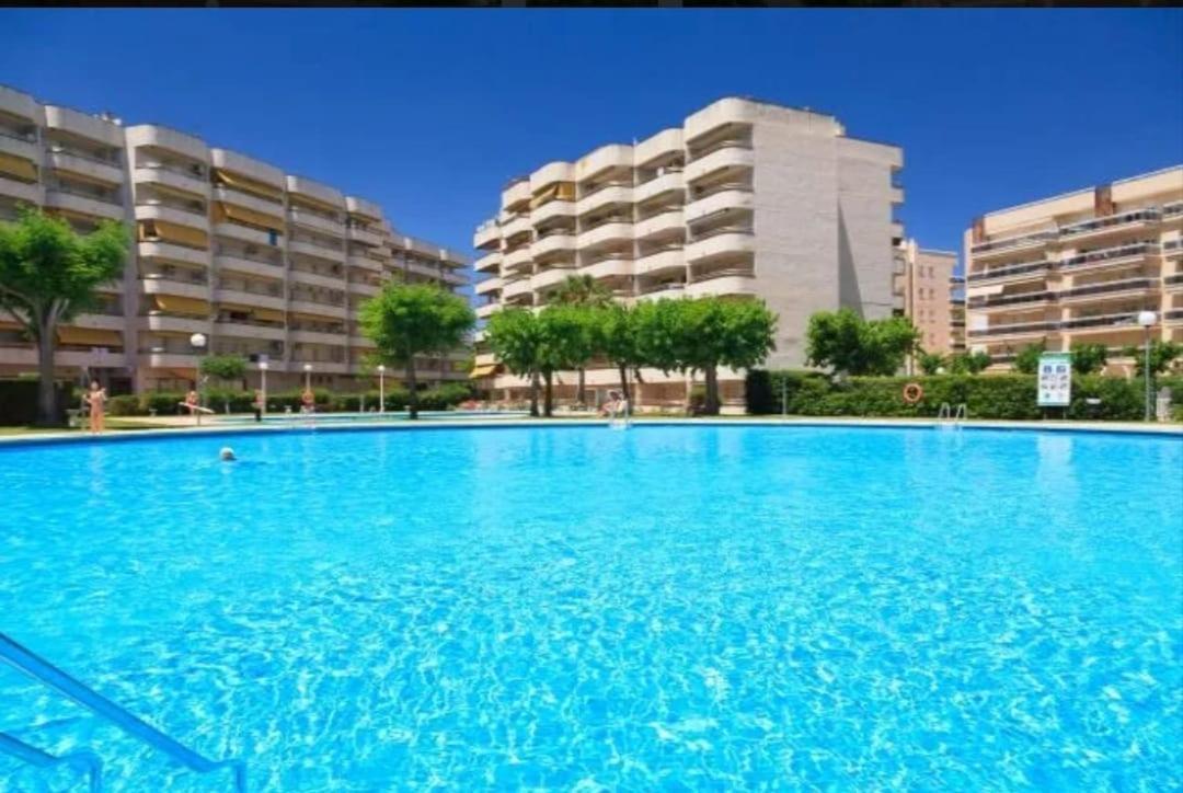 Apartamento En Salou Con 3 Piscinas Junto A Port Aventura ภายนอก รูปภาพ