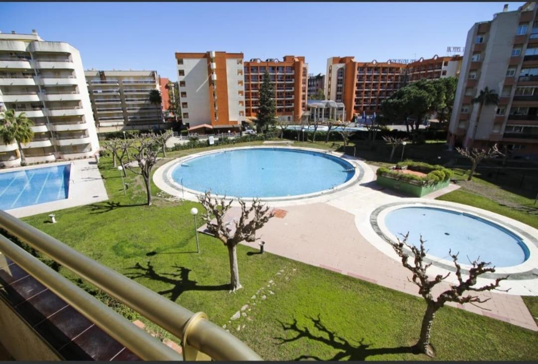 Apartamento En Salou Con 3 Piscinas Junto A Port Aventura ภายนอก รูปภาพ